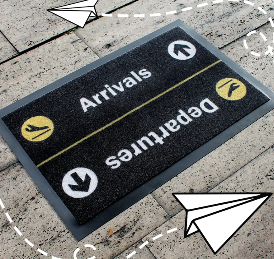 Arrivals/Departures Fußmatte