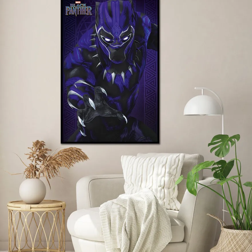 Black Panther Poster Glow