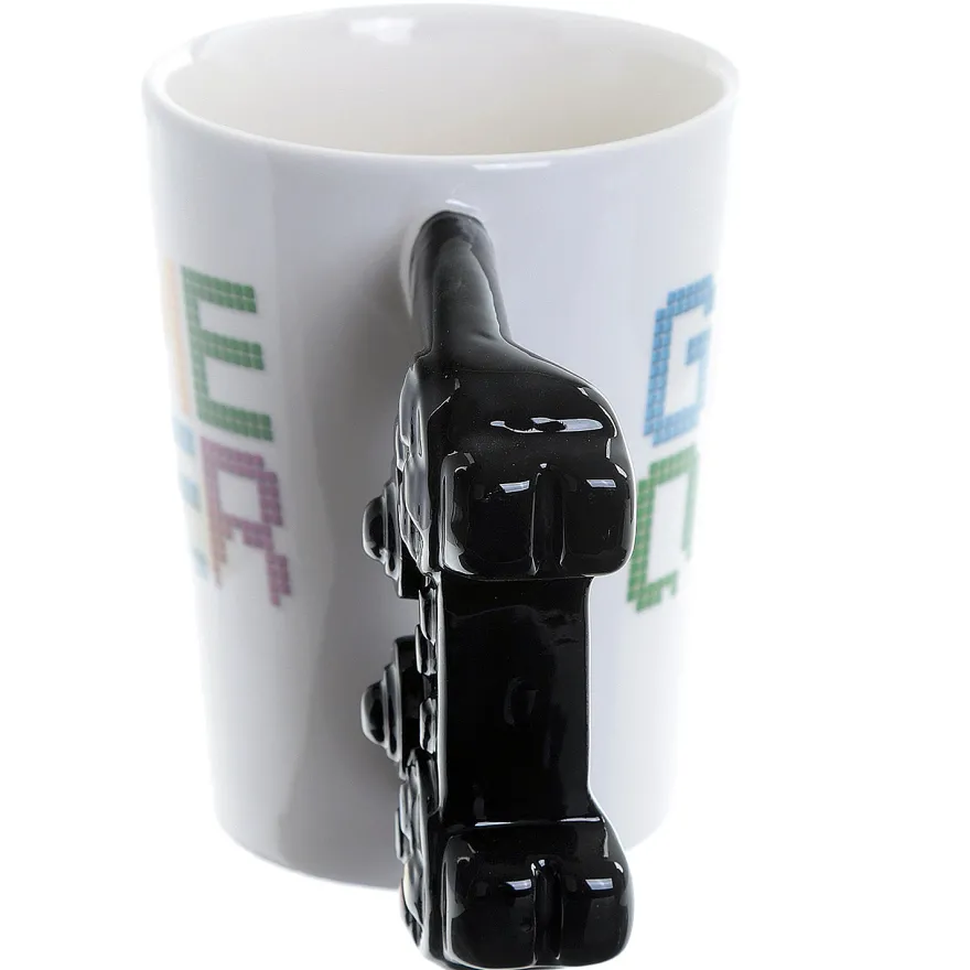 Controller Tasse Game Over mit 3D Controller am Henkel
