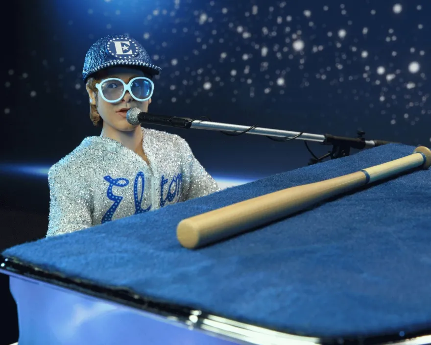 Elton John & Piano Actionfigur Live 1975 incl. Konzertflügel