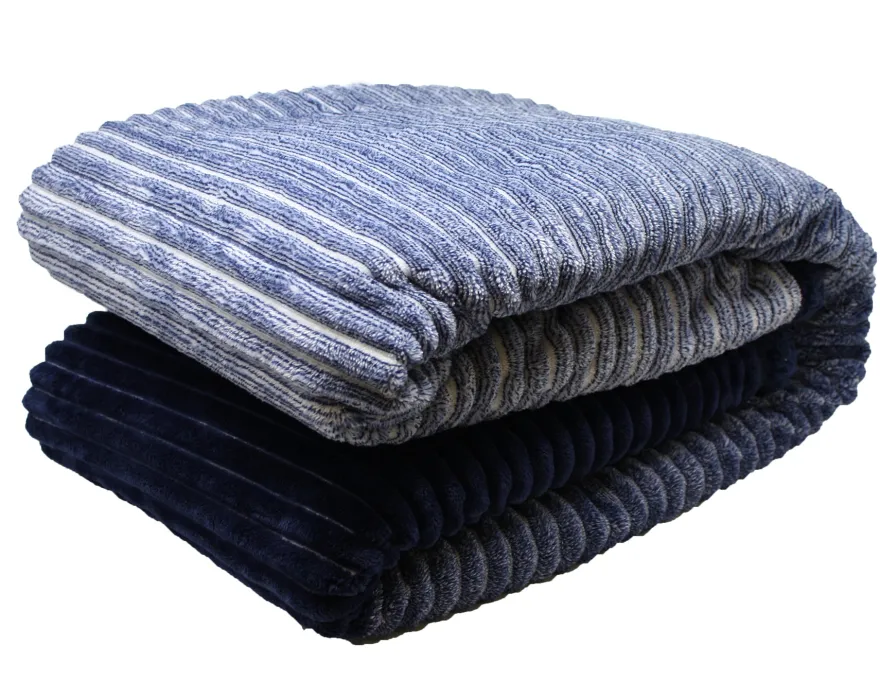 Henry's OMBRÉ CORD Decke blau mit Sherpa-Rückseite 150x200cm