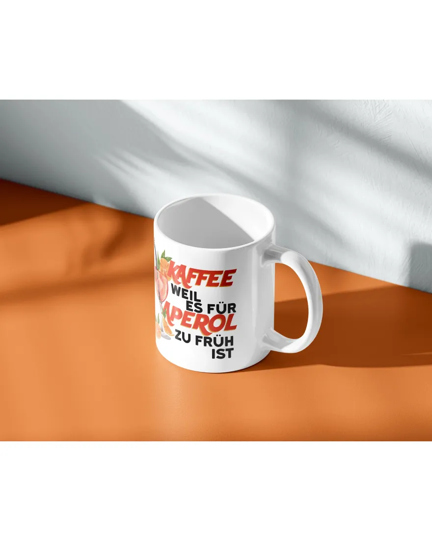Kaffee weil es für Aperol noch zu früh ist Tasse