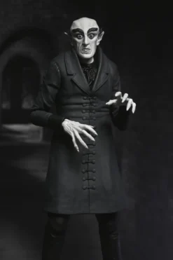 Nosferatu 7' Scale Actionfigur Ultimate Count Orlok (b&w)