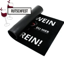 Ohne Wein kommst Du hier nicht rein Fußmatte