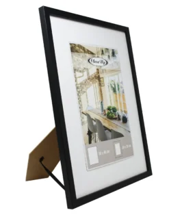 Posterrahmen 30 x 40 cm schwarz mit Passepartout