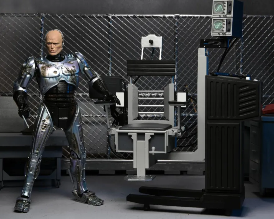 Robocop Actionfigur 7' Scale Ultimate Battle Damaged 1987