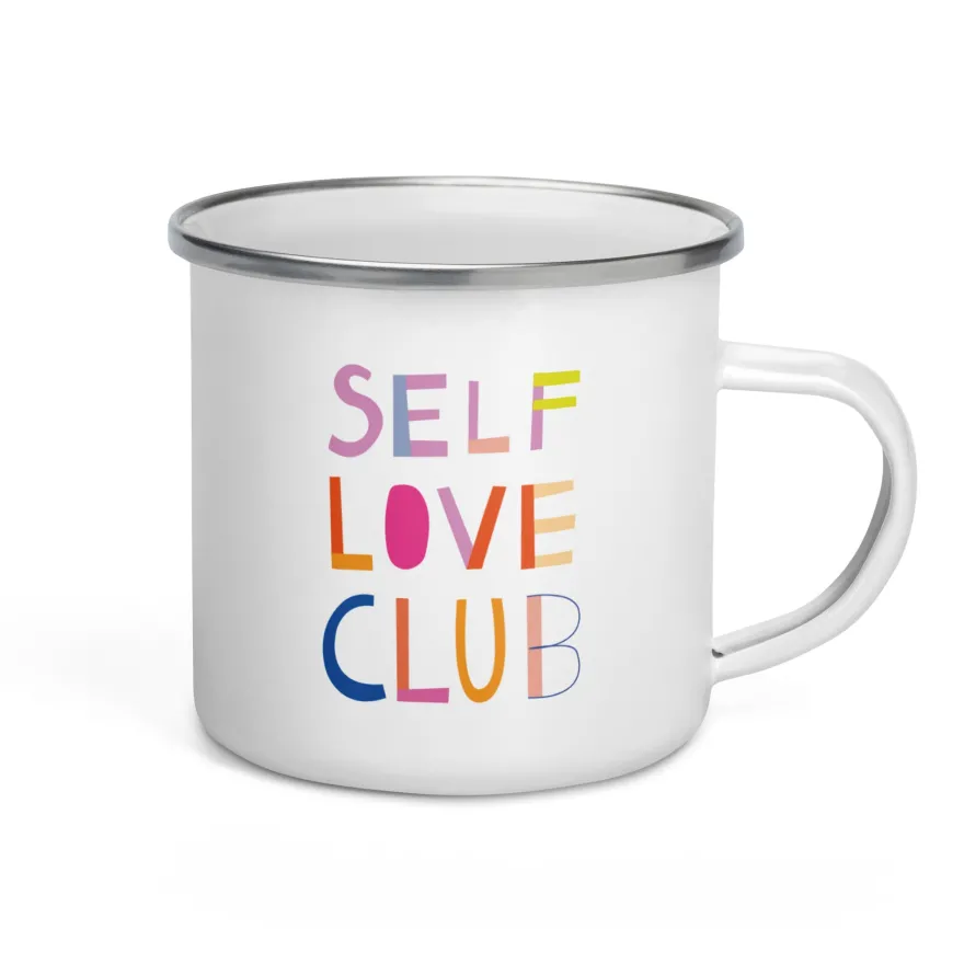 Self Love Club Emaille Tasse – Bunte Retro Becher mit Selbstliebe-Motiv | Leicht & Robust | Handgefertigte Emailletasse mit Spruch | Geschenk für Frauen, Freundinnen, Achtsamkeit & Empowerment