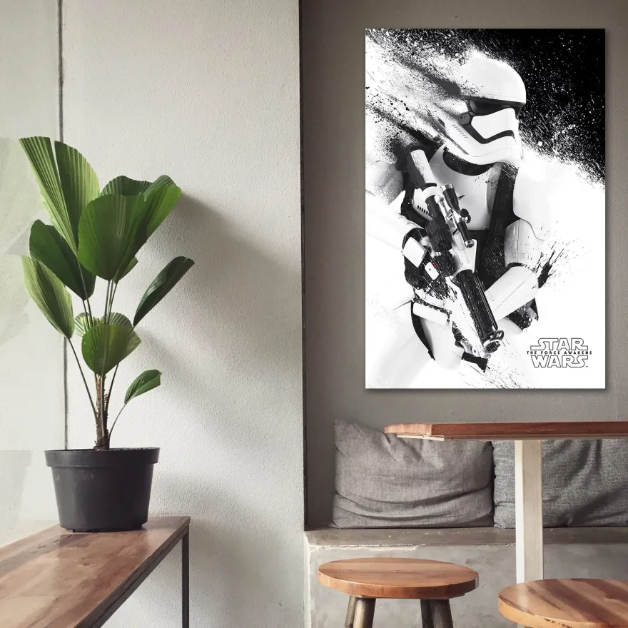 Star Wars: Episode 7 Poster Stormtrooper Paint