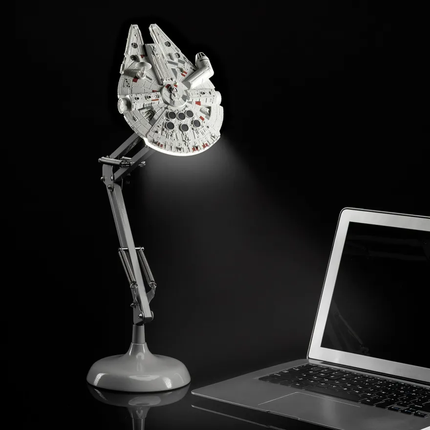 Star Wars 9 Tischlampe LED Millennium Falke