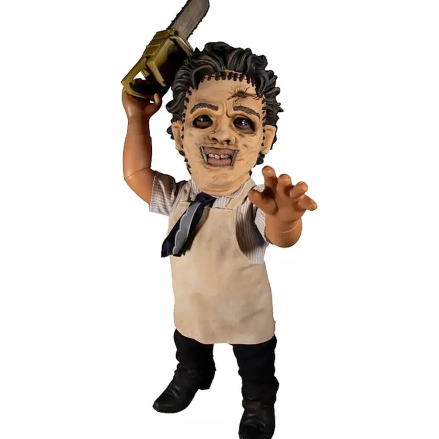 Texas Chainsaw Massacre 15' Talking Mega Scale Leatherface