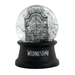 Wednesday Schneekugel Nevermore Academy