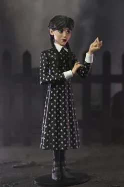 Wednesday Toony Terrors Actionfigur Classic Dress